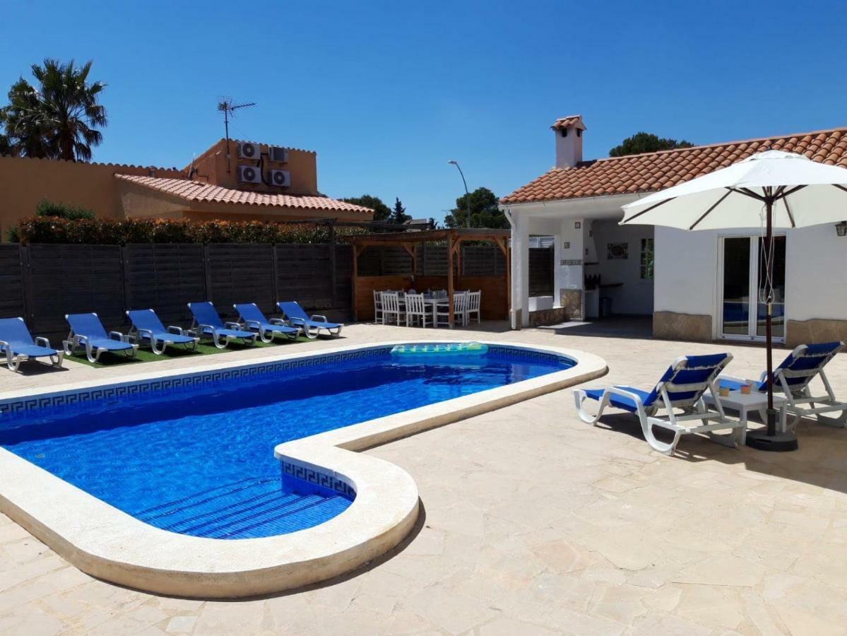 Villa Voor 8 Personen Met Zwembad Калафат Экстерьер фото