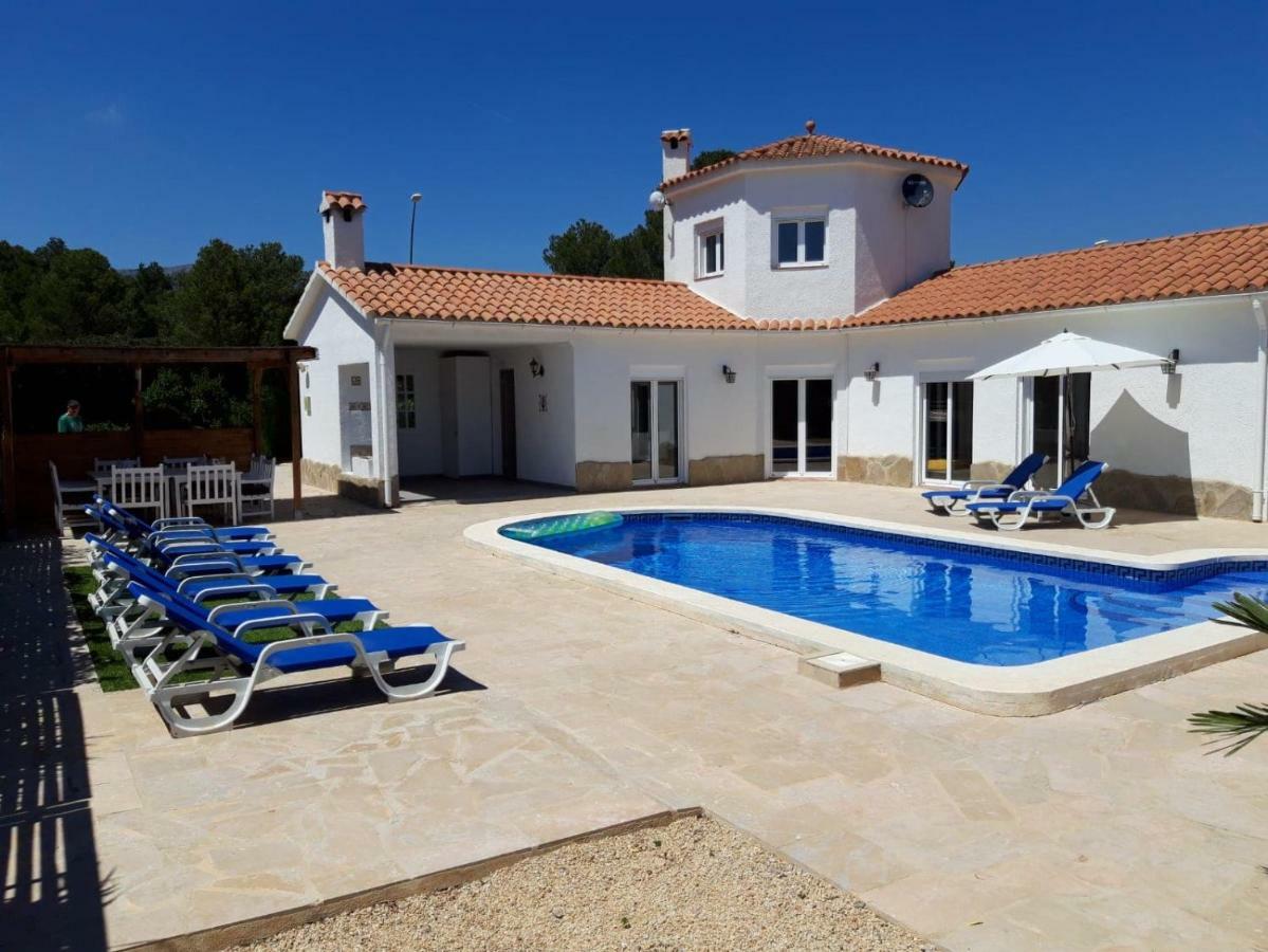 Villa Voor 8 Personen Met Zwembad Калафат Экстерьер фото